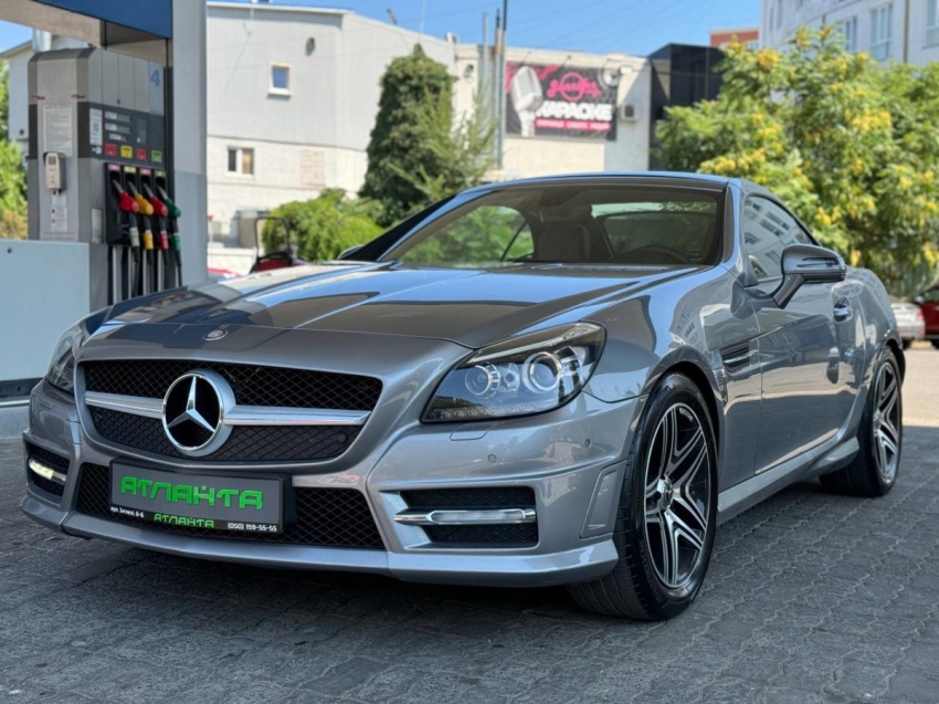 Mercedes-Benz SLK-Class 2011