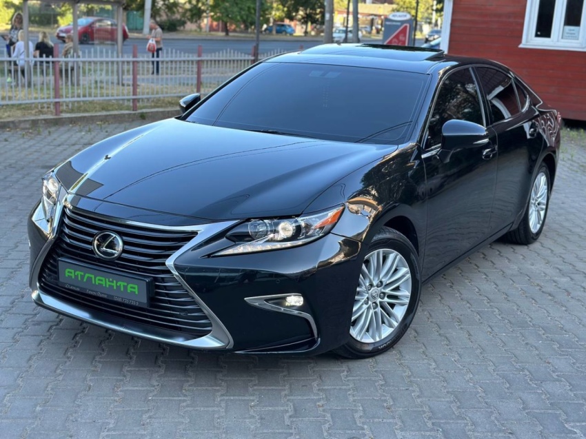 Lexus ES 250 Официал