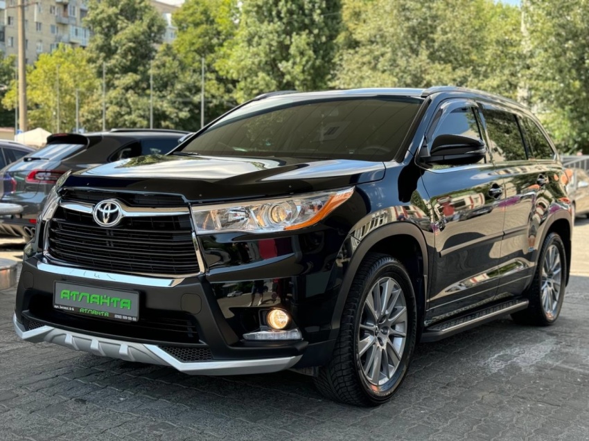 Toyota Highlander 2016