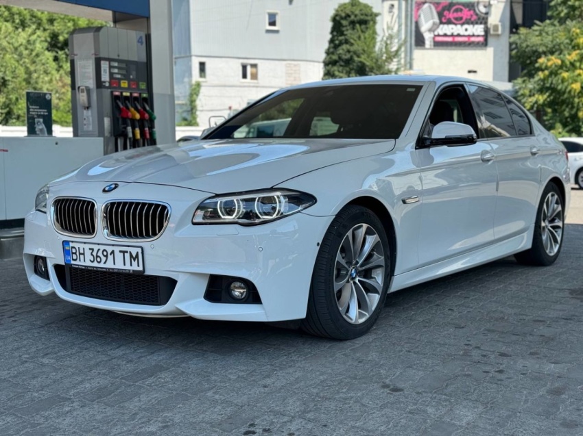 BMW 5 Series xDrive 2015