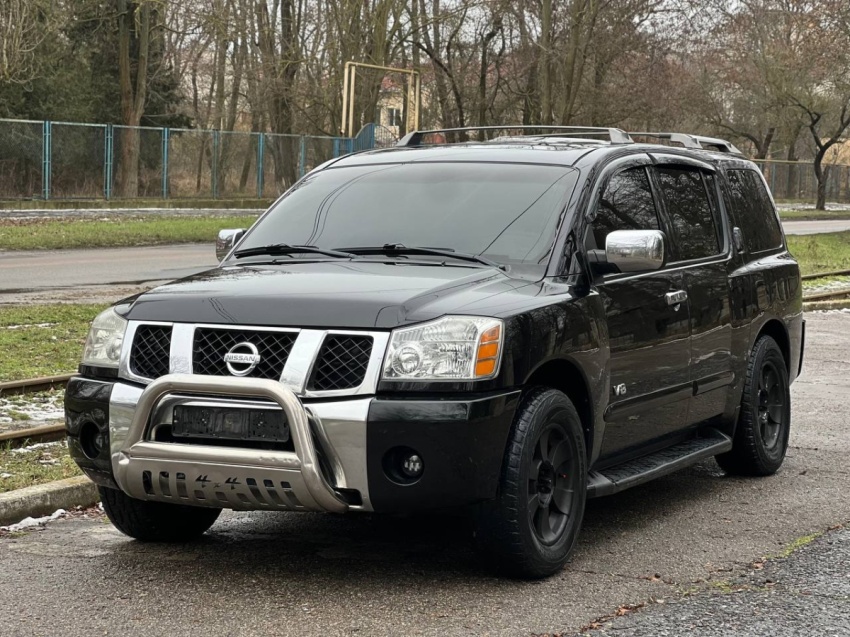 Nissan Armada 2005