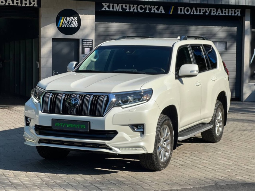 Toyota Land Cruiser Prado 2019
