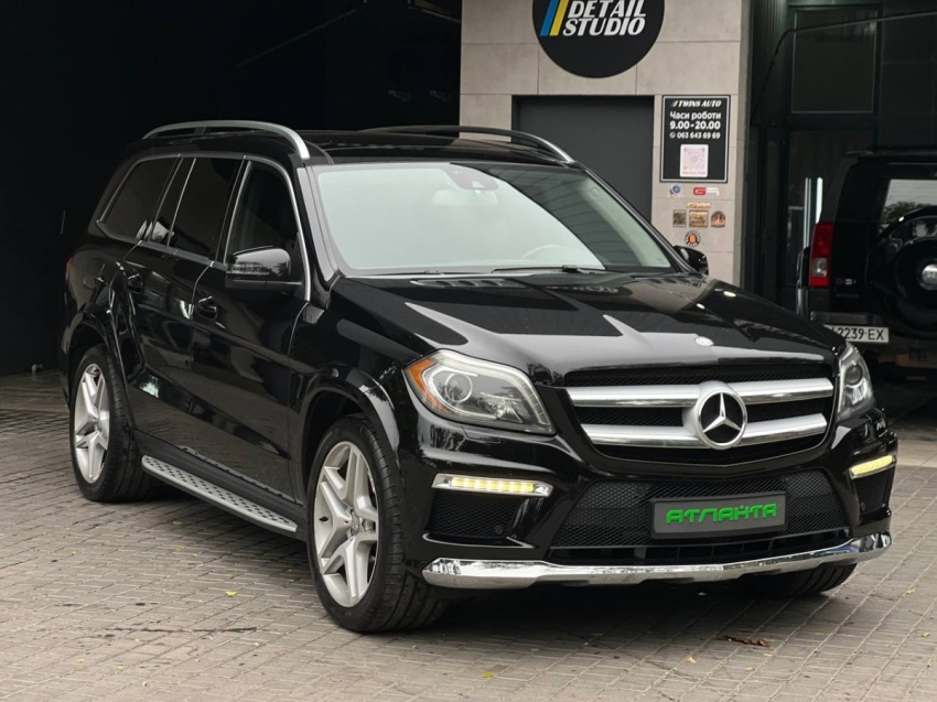 Mercedes-Benz GL-Class 2013 Mercedes-Benz GL-Class 2013
