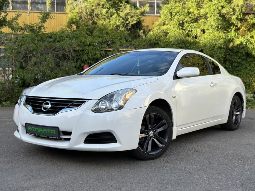 Nissan Alnima SPORT-Coupe 2013