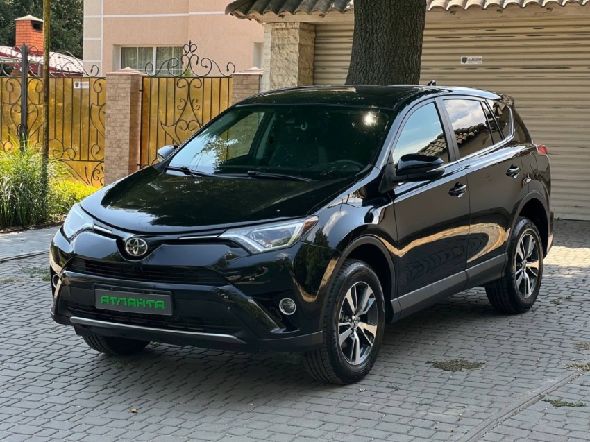 Toyota RAV4 2017