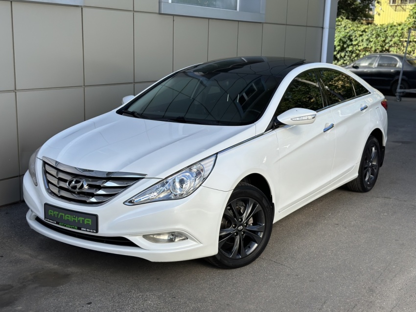 Hyundai Sonata 2011 Официальная