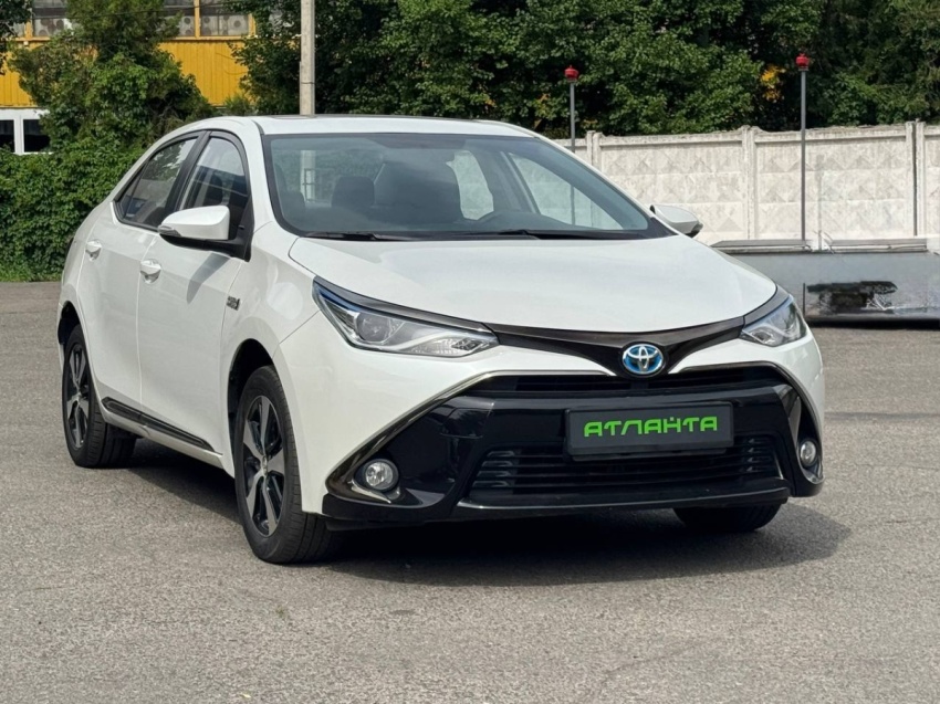 Toyota Corolla Plug-in Hybrid 2021