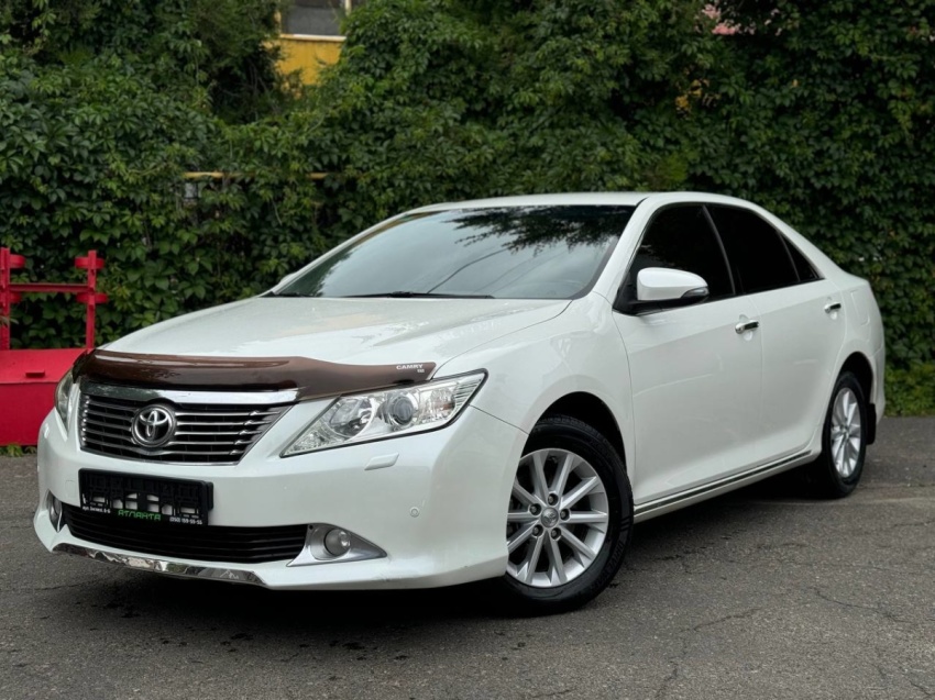 Toyota Camry 2011