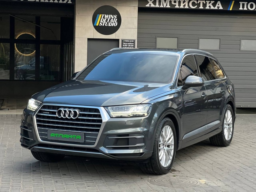 Audi Q7 S-Line 2015 Audi Q7 S-Line 2015