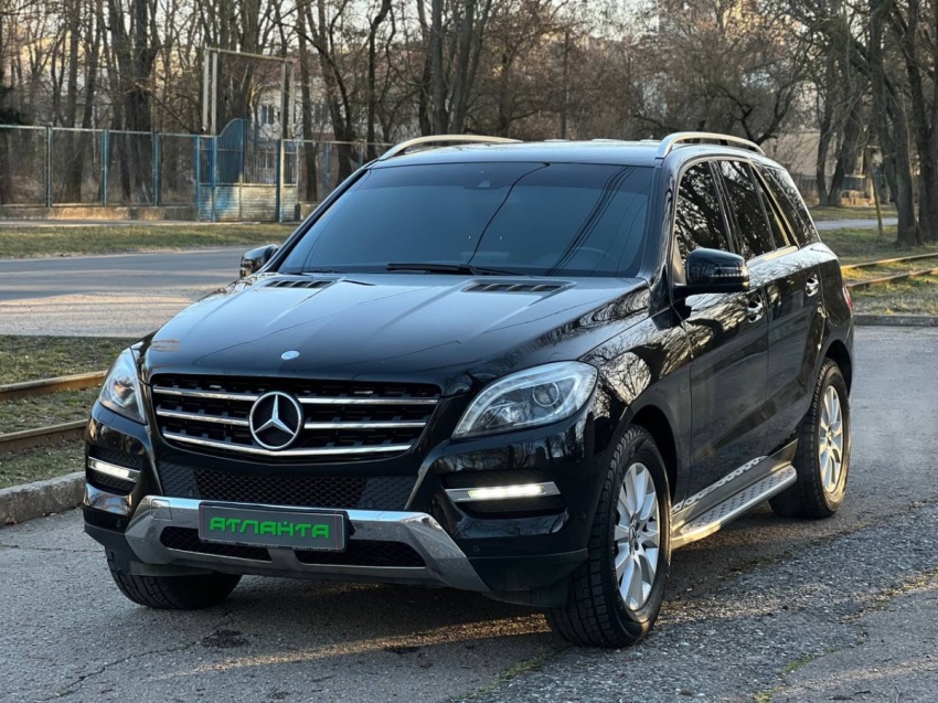 Mercedes-Benz M-Class 2013