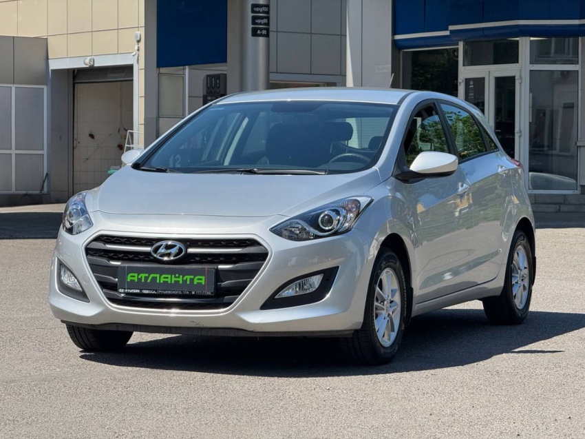 Hyundai i30 2016