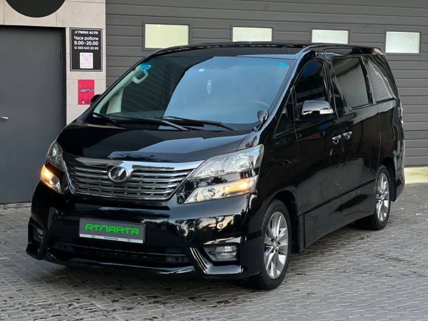 Toyota Vellfire 2011