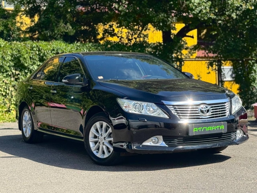 Toyota Camry 2012