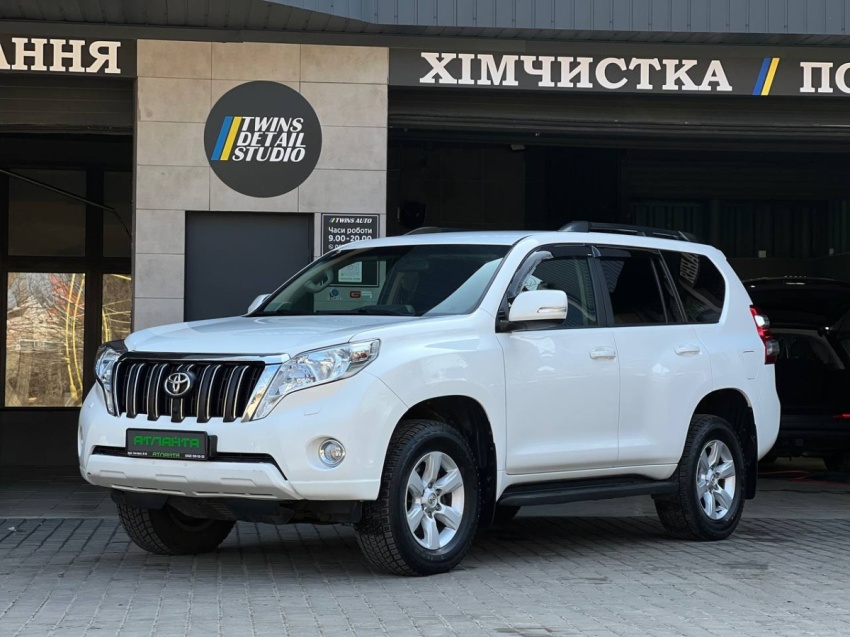 Toyota Land Cruiser Prado 2016