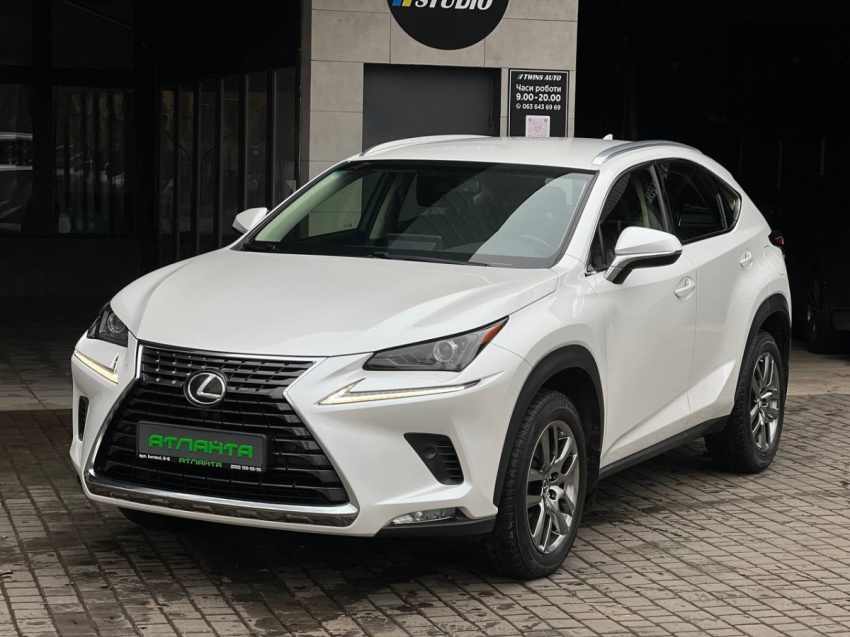 Lexus NX Офіціал 2018