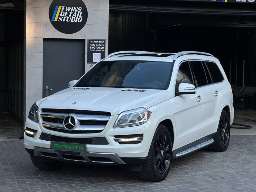 Mercedes-Benz GL-Class 2014 Mercedes-Benz GL-Class 2014