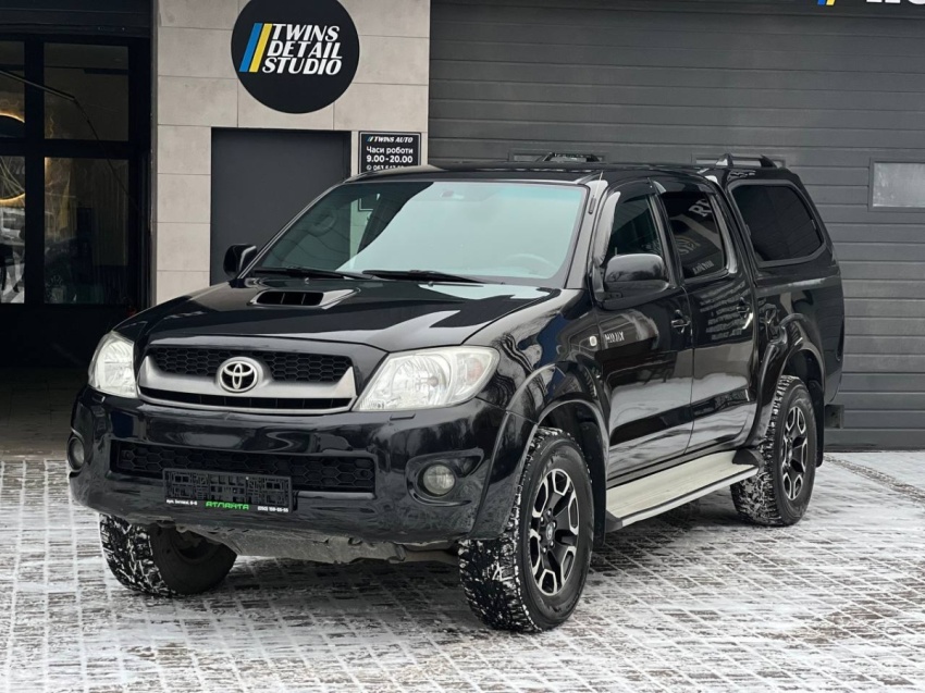 Toyota Hilux 2011
